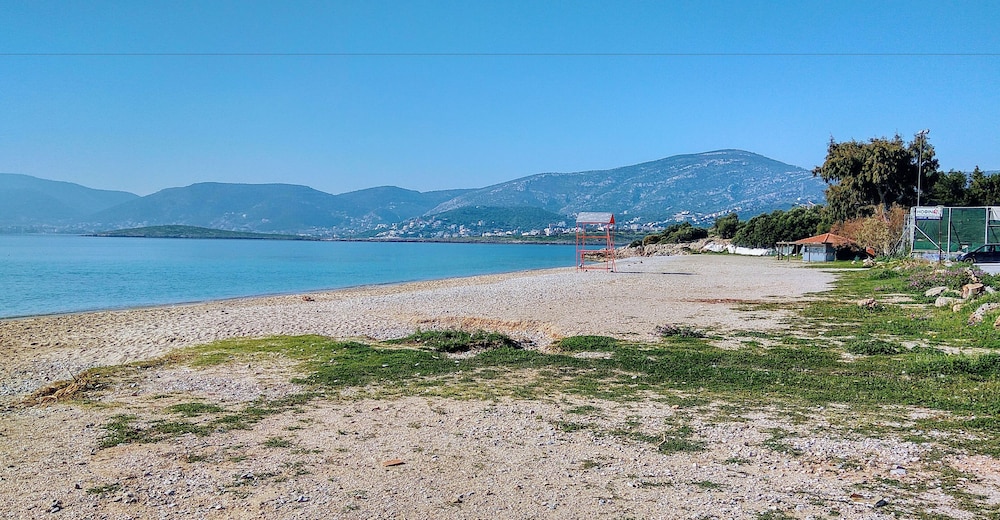 Spacious house with seaview