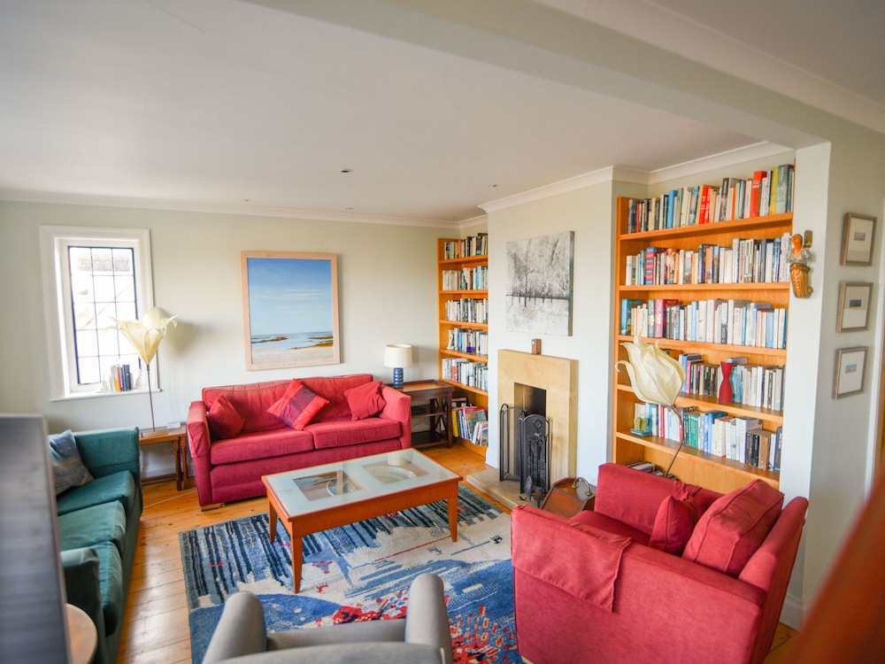 Coram Cottage