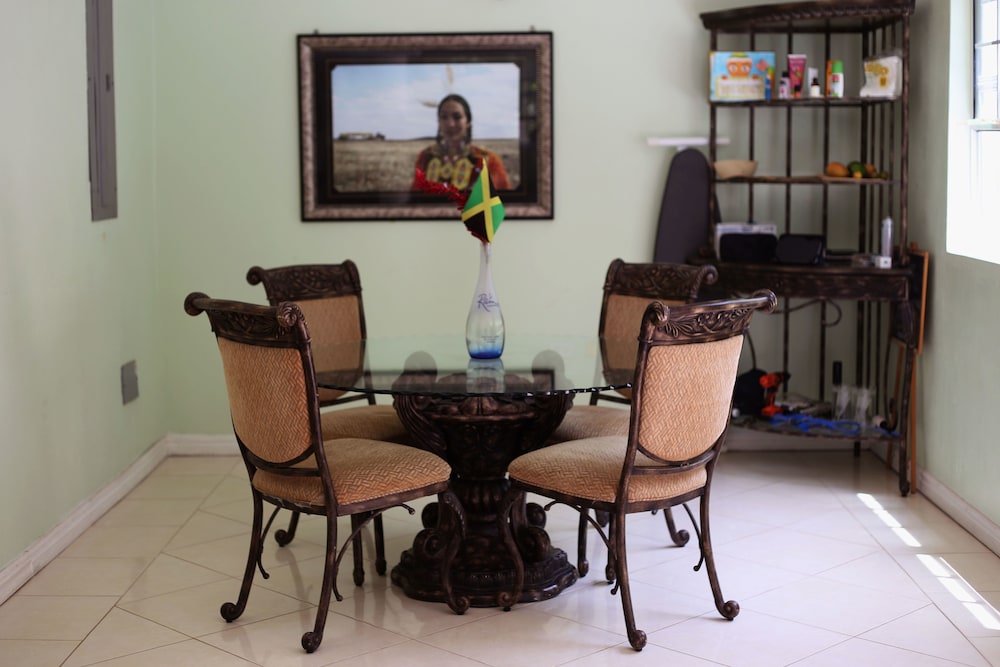 All Nations Guesthouse