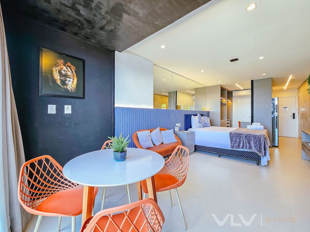 Art Studio by VLV Stays