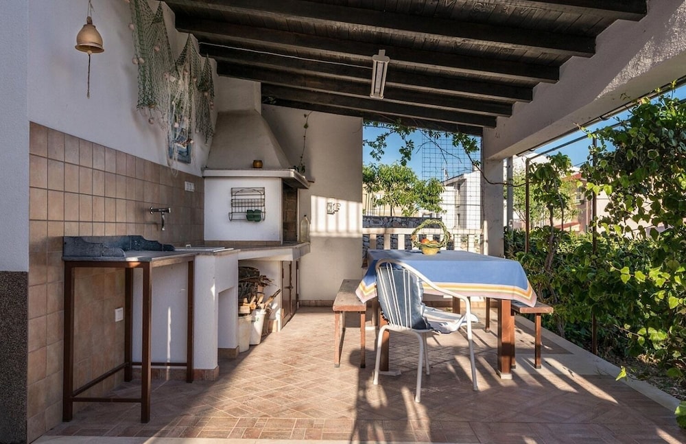 Brane - 100m From the Beach - A2 Damira view 3