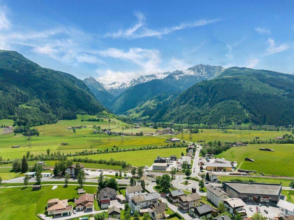 Apartment in Uttendorf Near Ski Slopes