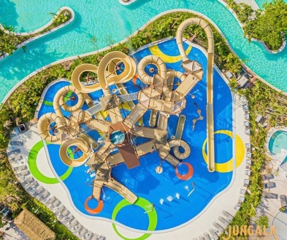2BDMaster Grand Luxxe Villa Riviera Maya