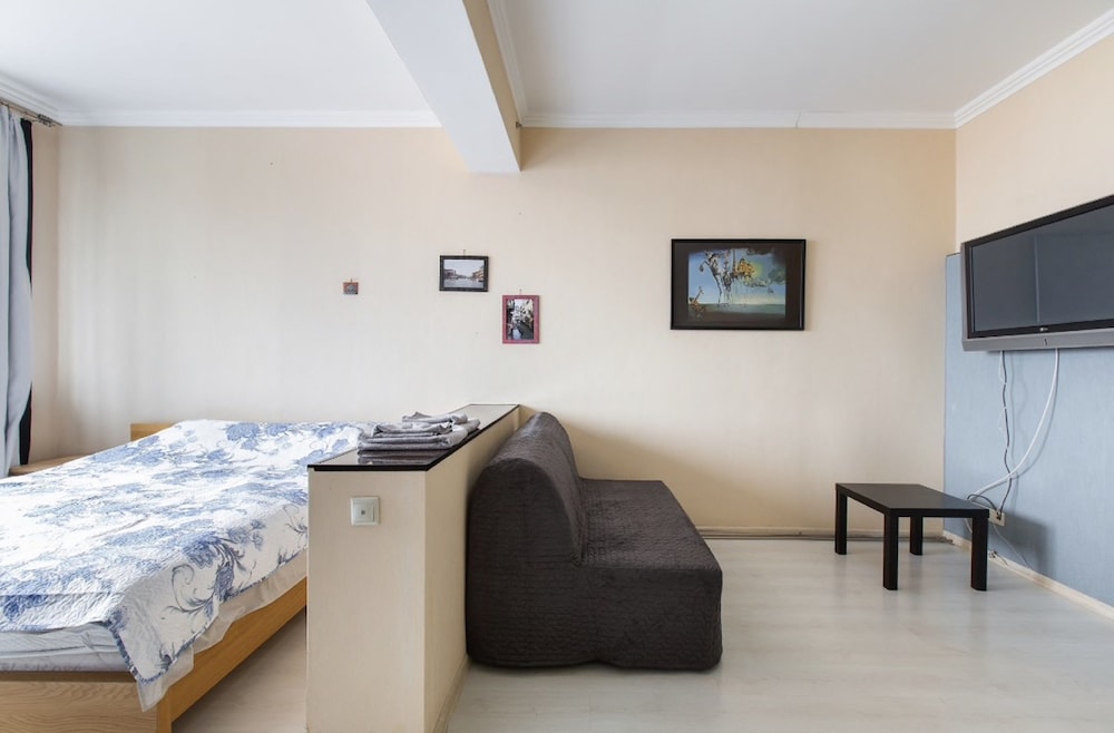 Bussi Suites - Grizodubovoi 2