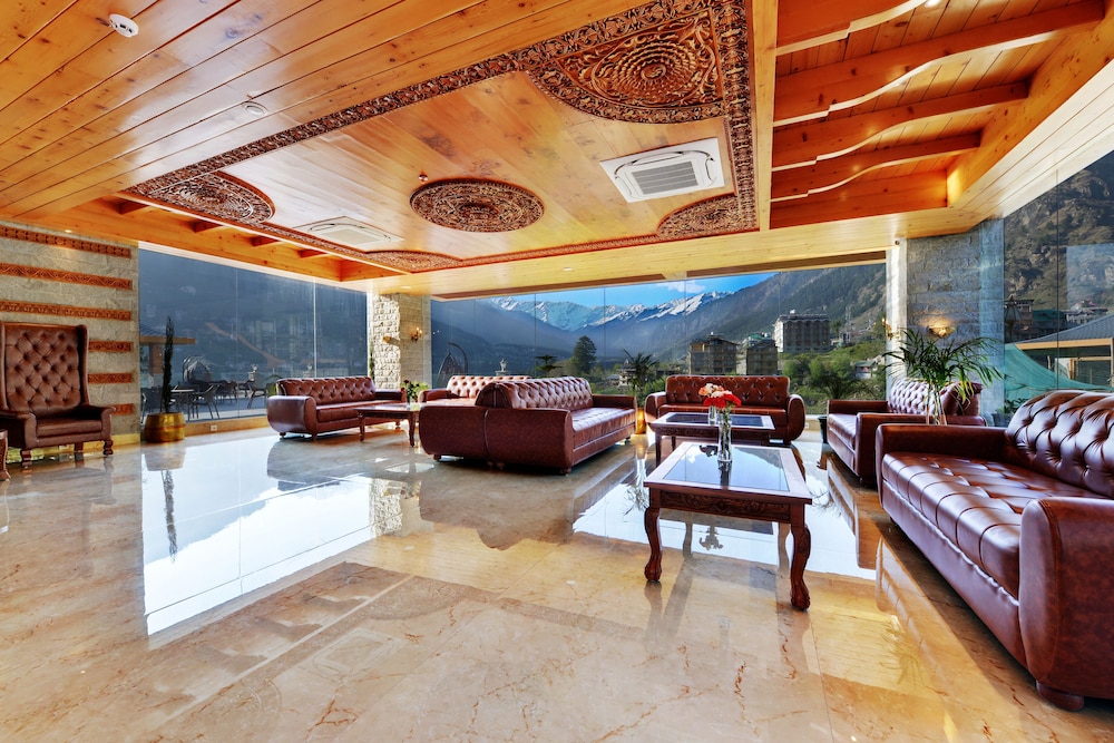 Tiaraa Hotels & Resorts - A Luxury Resort Manali view 2