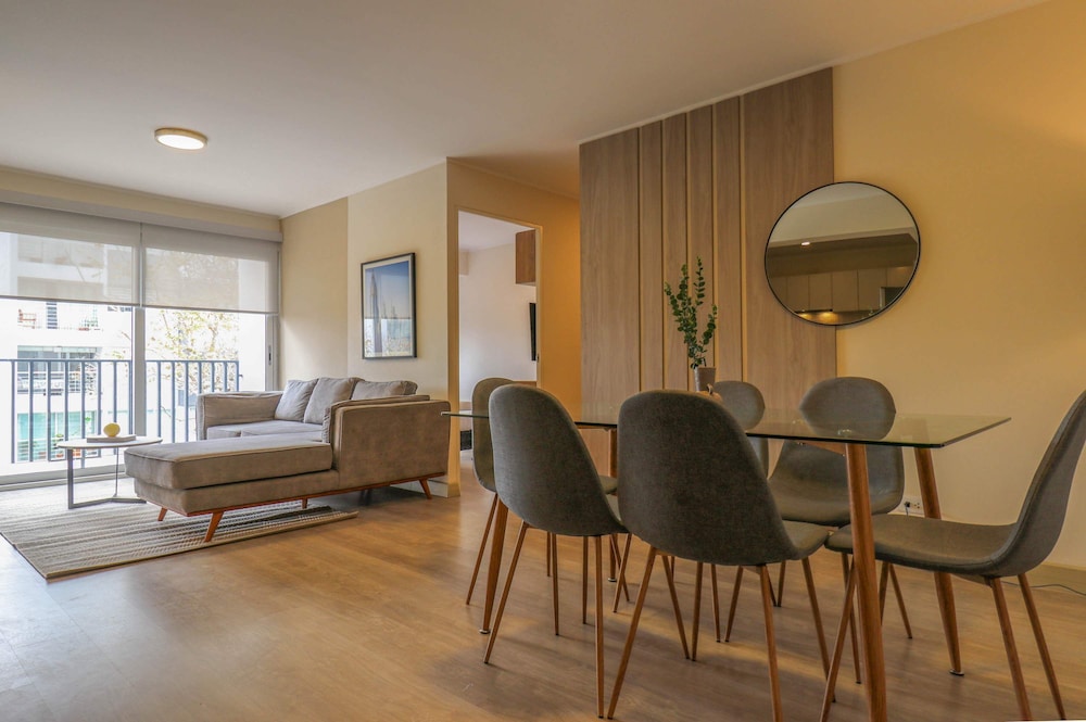 w Prestigious 3BR w Great Balcony in Miraflores