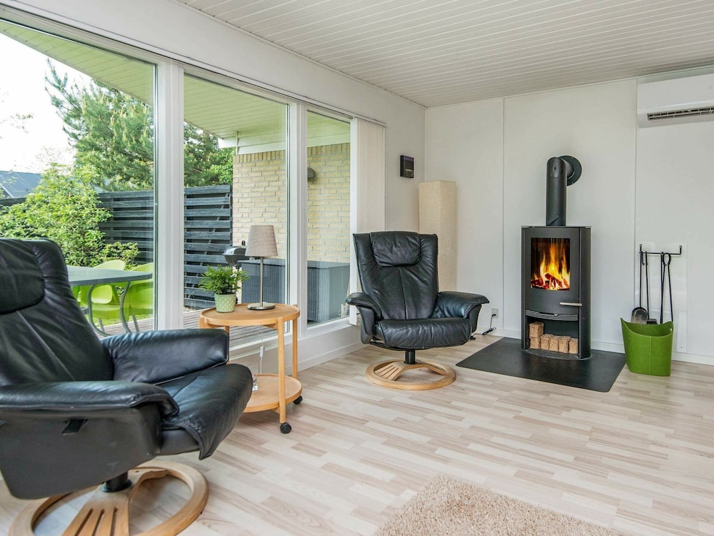 8 Person Holiday Home in Ega