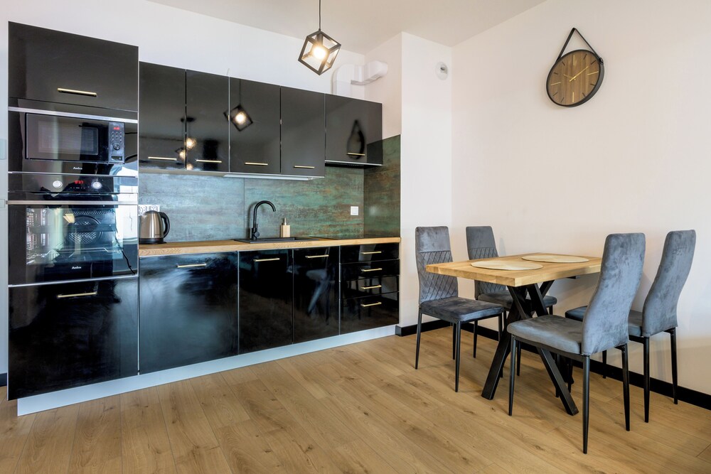 RentPlanet - Apartament Czysta