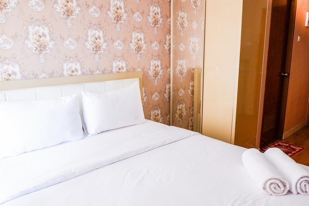 Modern Furnished Studio Room Cinere Bellevue Suites Apartment, Depok - 18