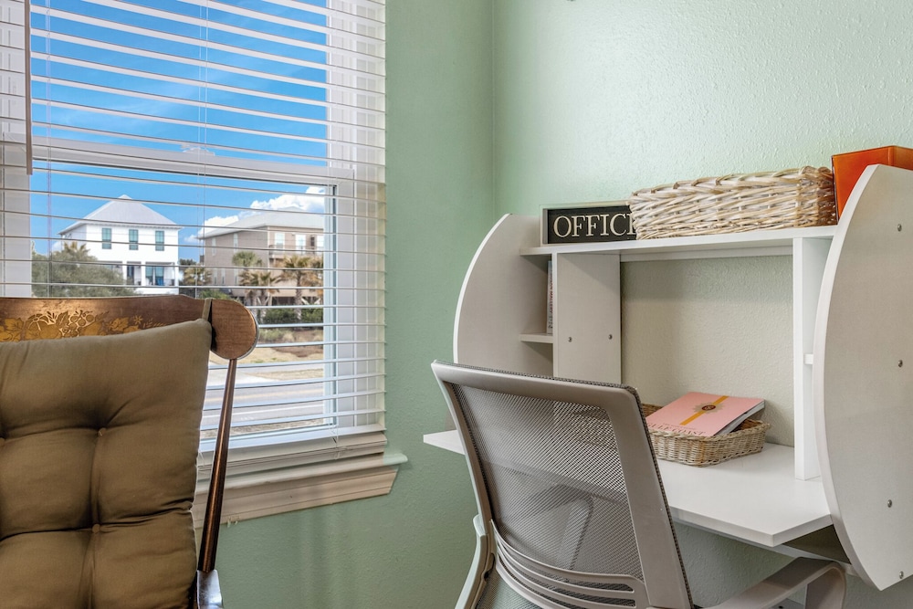 Beach Bum by Southern Vacation Rentals