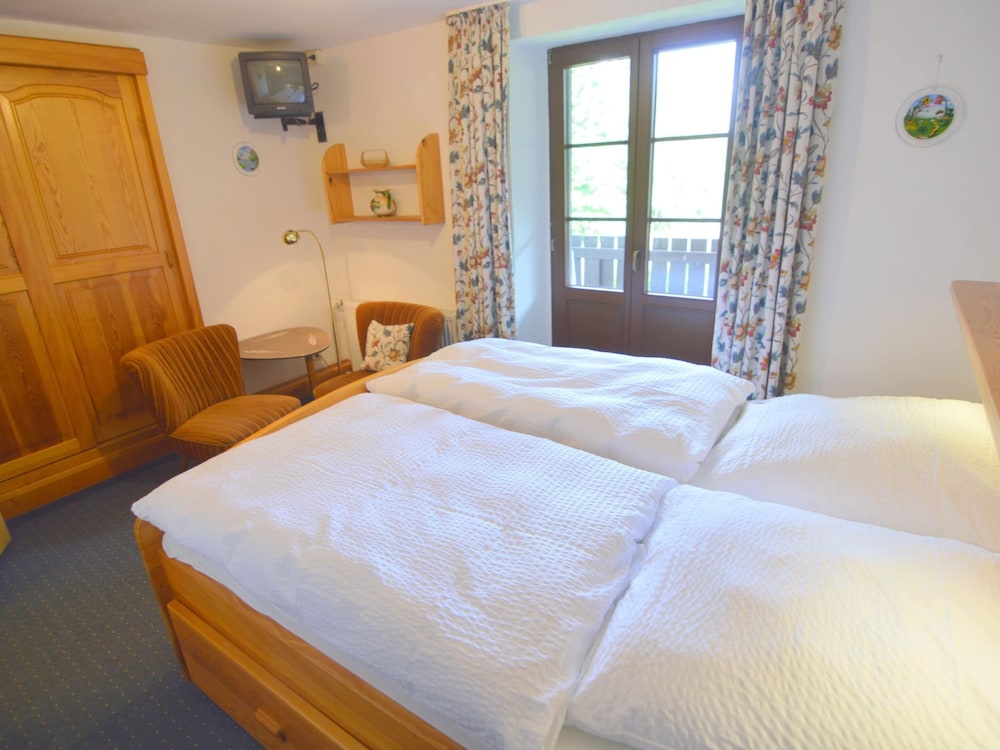 Holiday House in Monschau Near Forest view 3