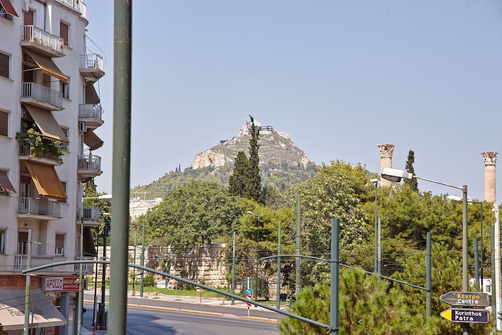 Acropolis Museum Apartment