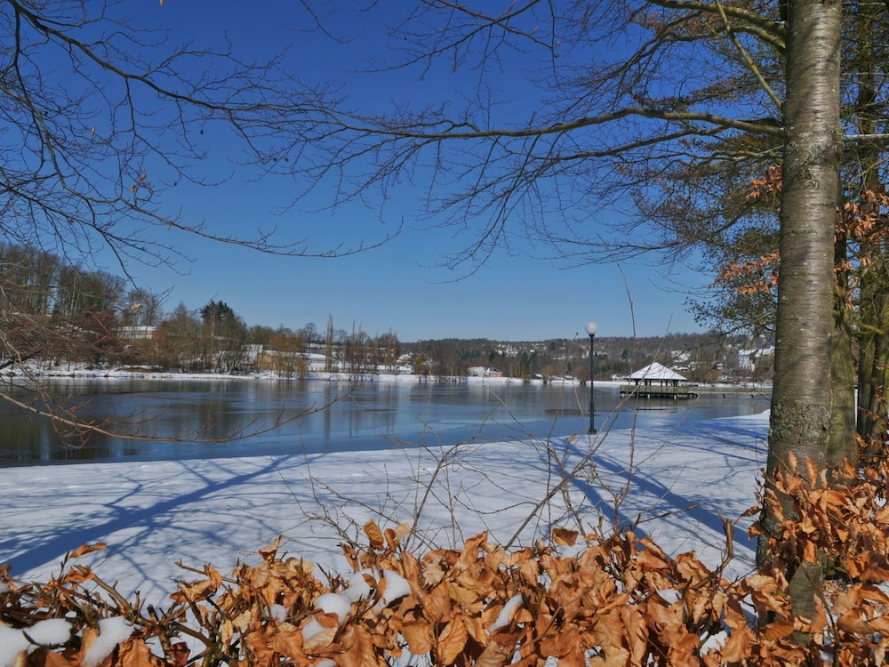 Comfortable, Renovated House With a Microwave, Near Vielsalm