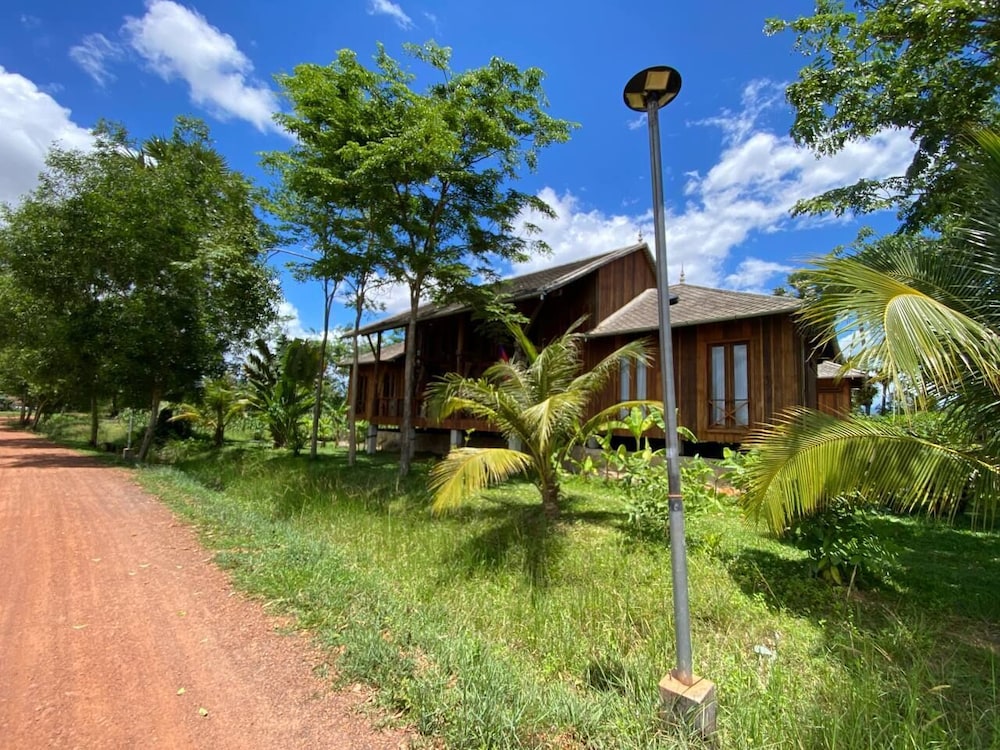 Sré Lodge Living Style Community