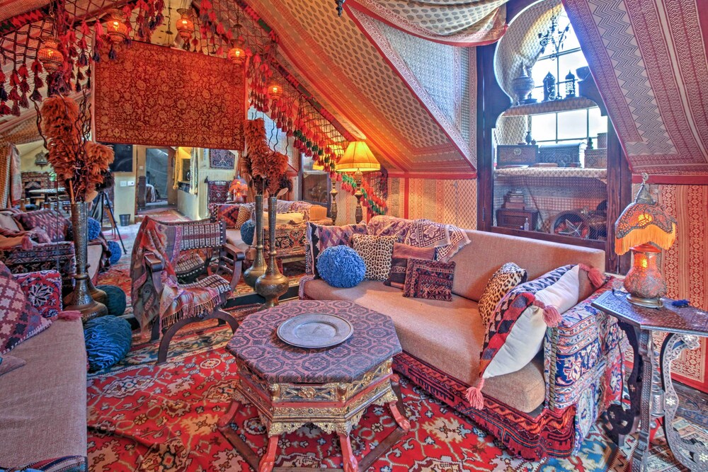 lounge