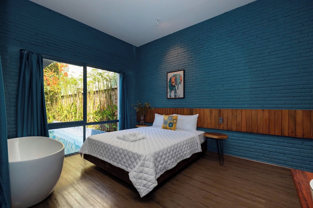 AnNam Pool & Karaoke Villa