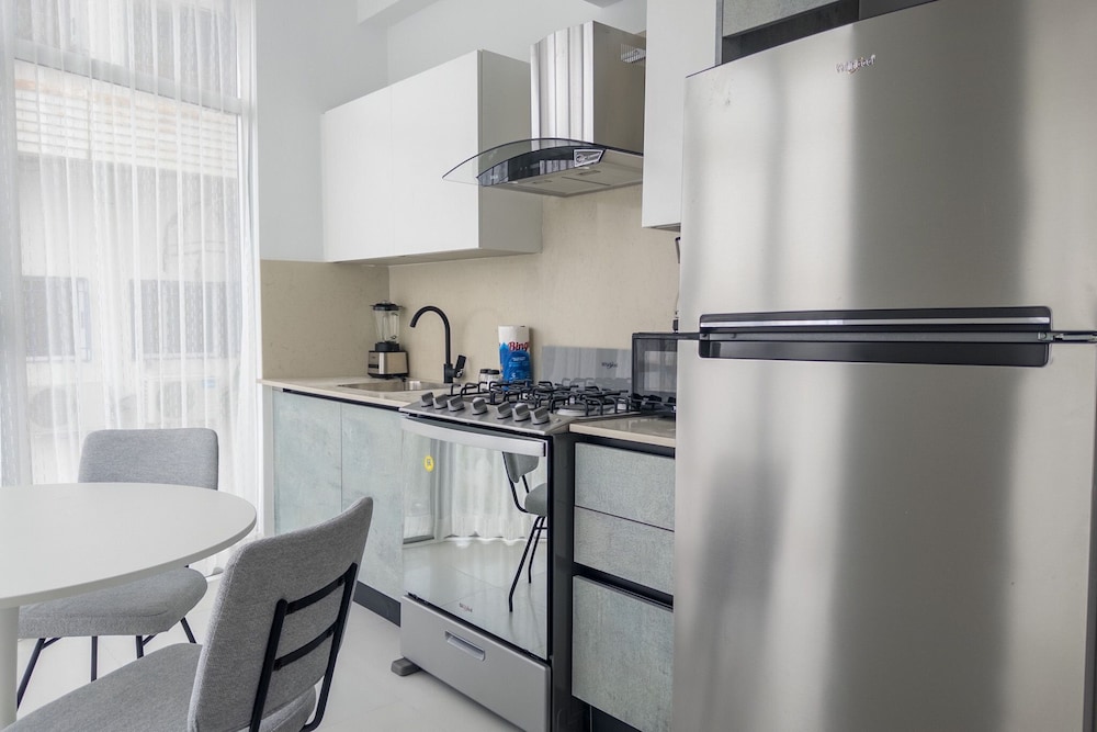 Shalom Residences By YellowKey