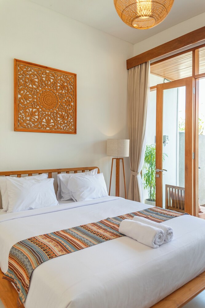 Comoda Seminyak