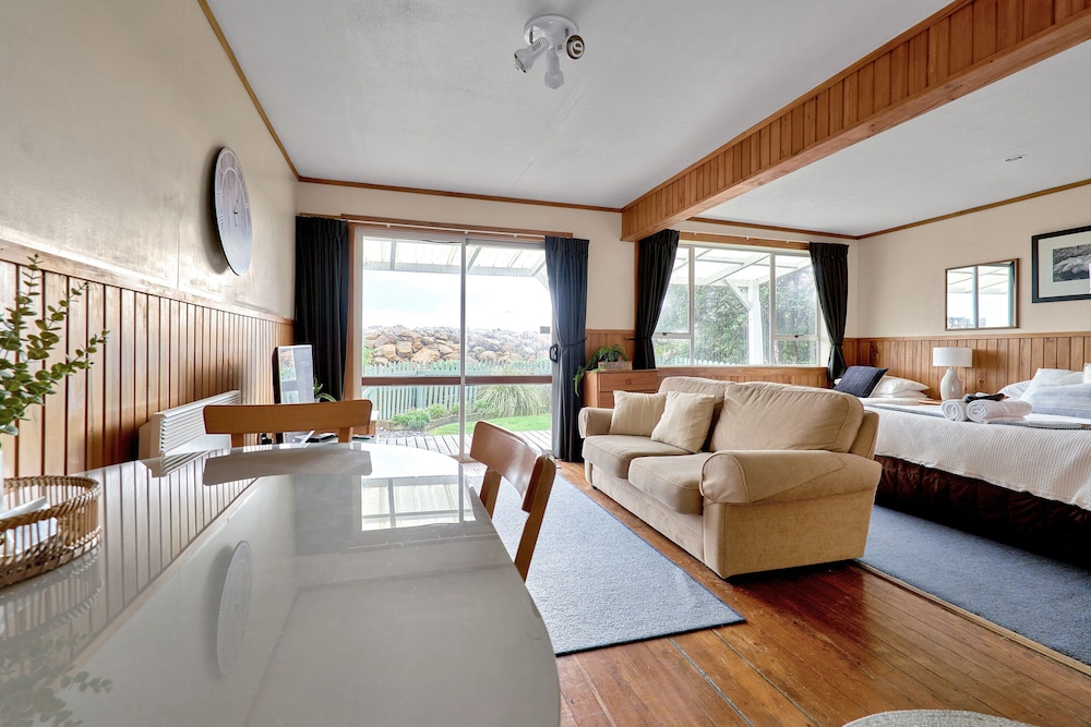 Punakaiki Beachfront Motels