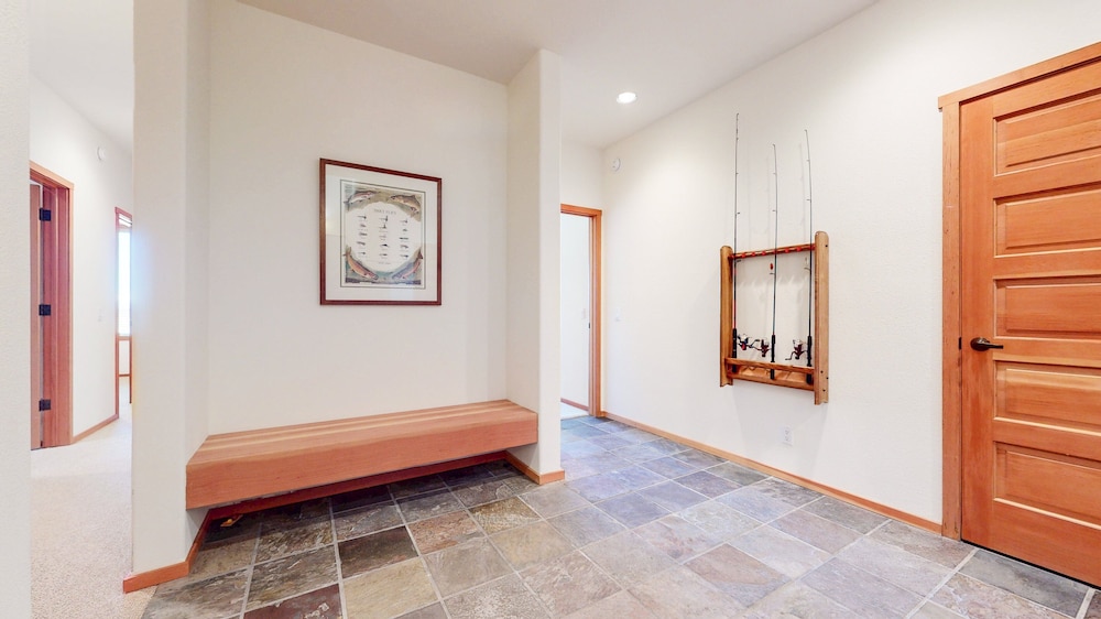 Snowcreek V #819 4 Bedroom Condo
