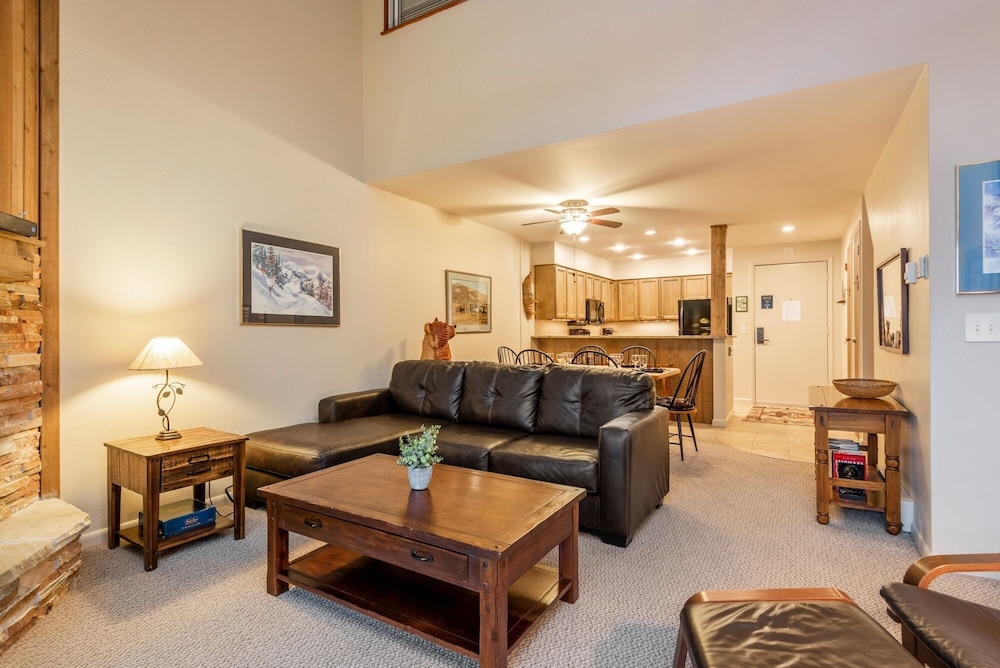 Park City Ski Resort UT - Snow Flower Vacation Homes
