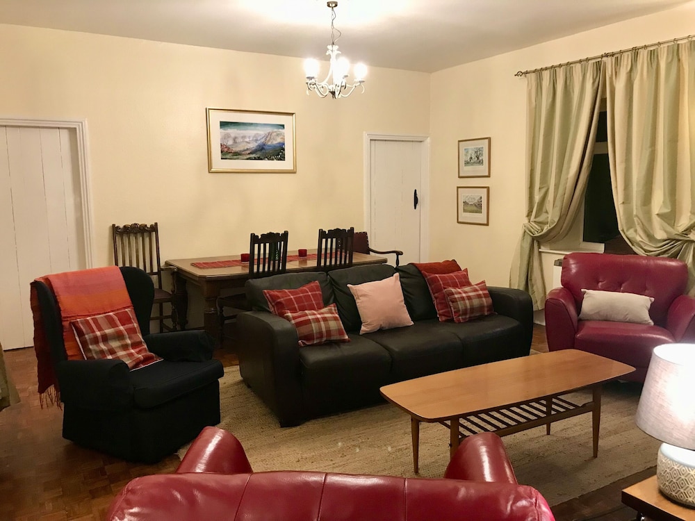 Leazes Cottage