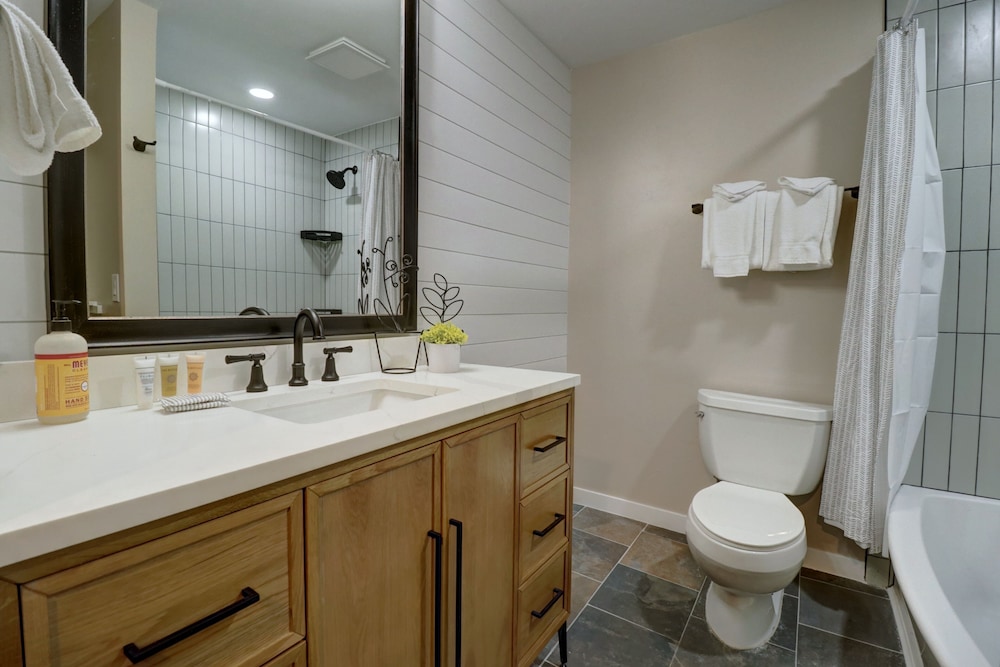 SkyRun Copper Mountain Resort Vacation Lodging