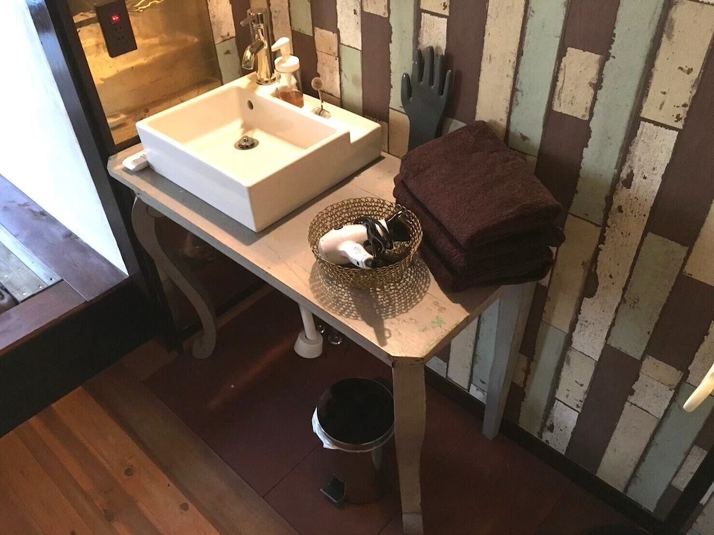 Ohmachi Junxion - Hostel