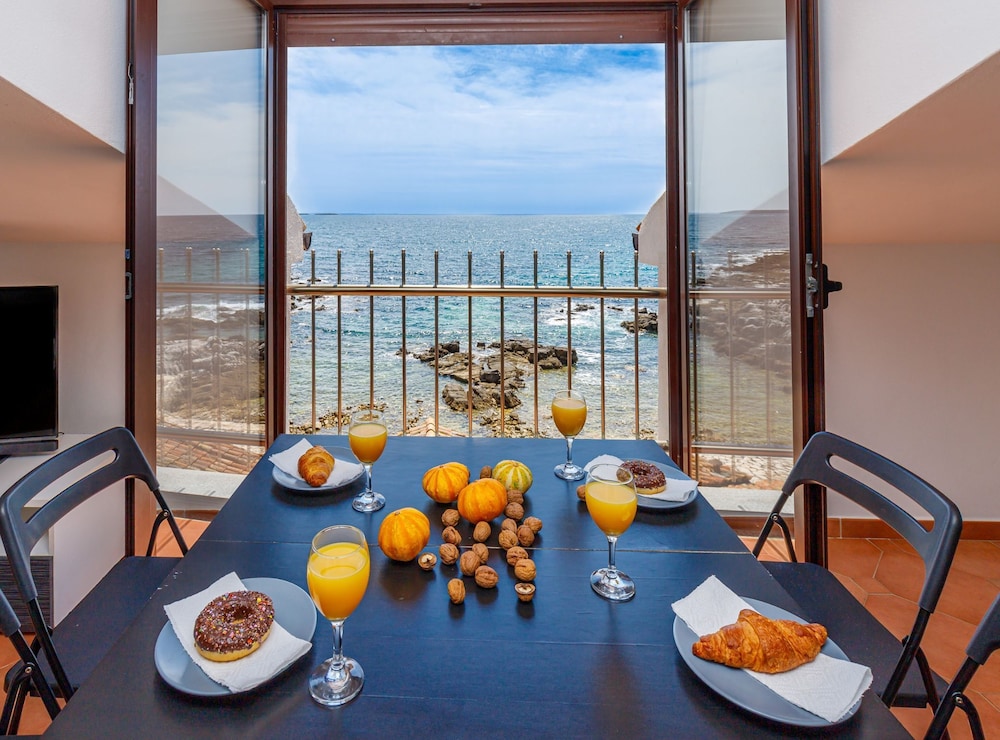 Beachfront Escape in Rovinj