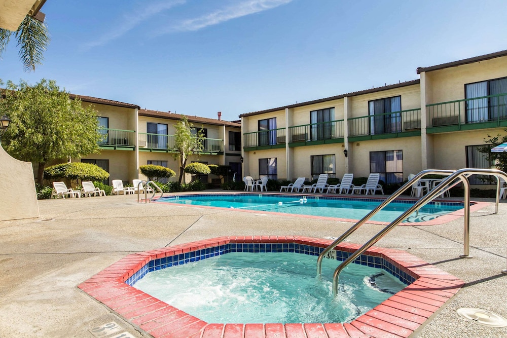 Morgan Hill Vacations - Quality Inn Suites South San Jose / Morgan Hill - Property Image 23