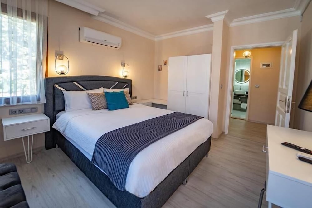 Carrington Suites Otel - Image 5