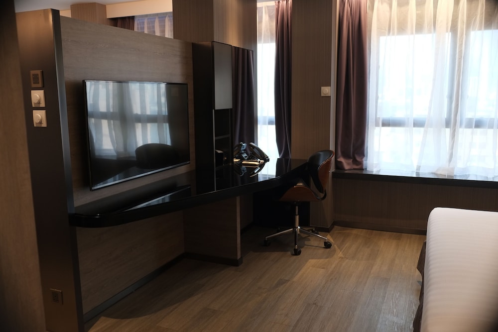 M1 Hotel North Point