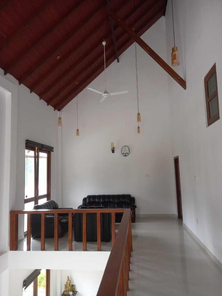 RAJABAWANA Holiday Resort