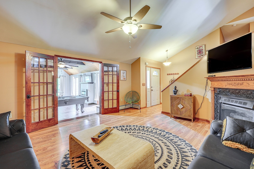 Pool, Yard & Game Room: Family Home in Kunkletown view 3