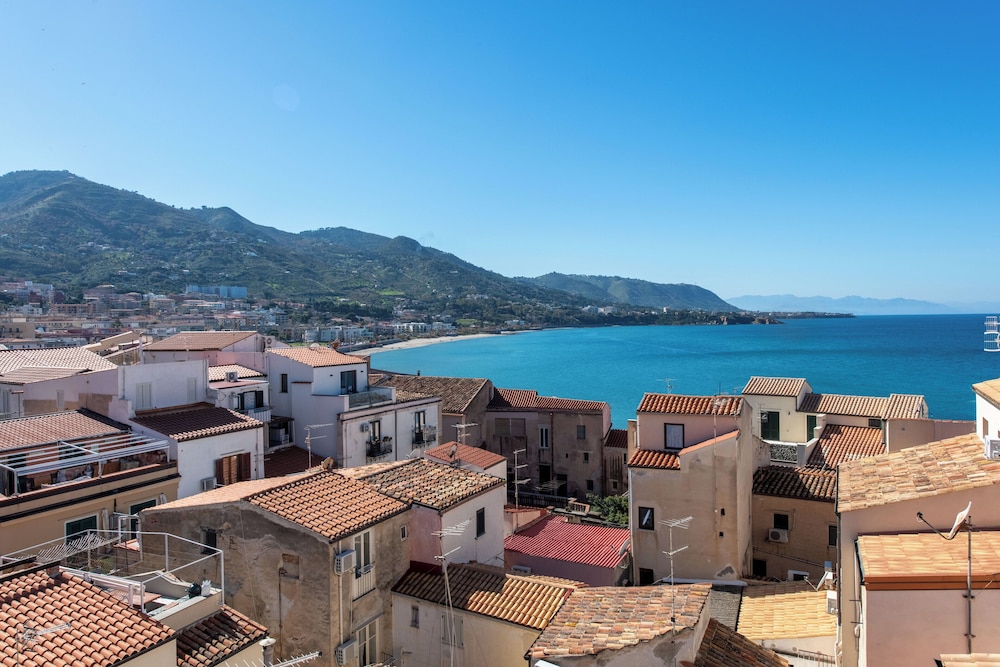 Terrazza Mandralisca by Wonderful Italy
