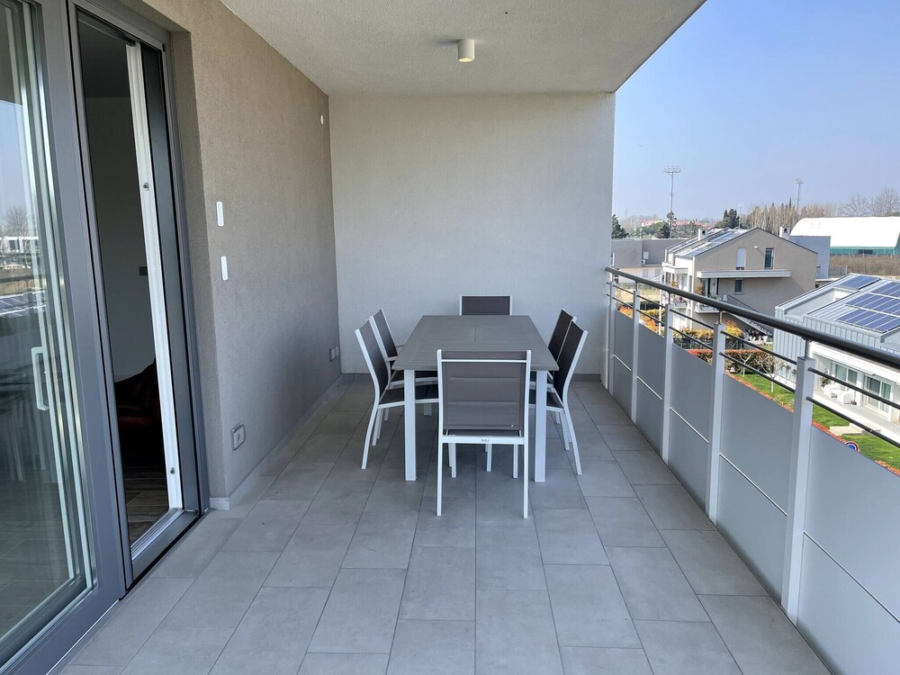 Luxury Attic 140mq In Jesolo With Private Parking view 5