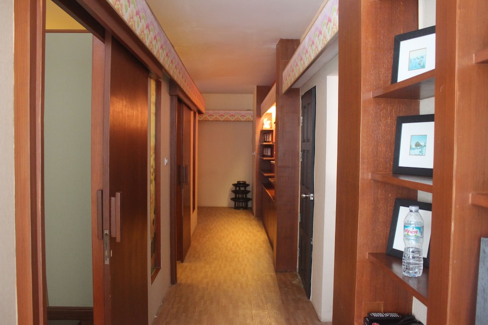 Photo 33