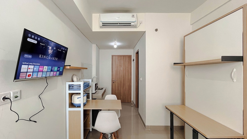 Comfortable Studio Room Apartment (No Kitchen) At Bandaraya Tallasa City Makassar