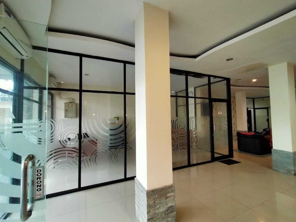 Hotel Surya view 2