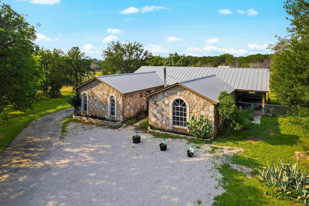 Marble Falls Vacations - Pet-friendly Marble Falls Home w/ Hot Tub! - Property Image 39