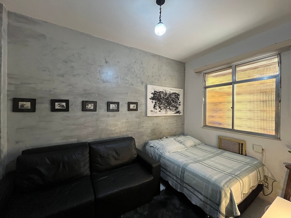 Studio on Copacabana Beach