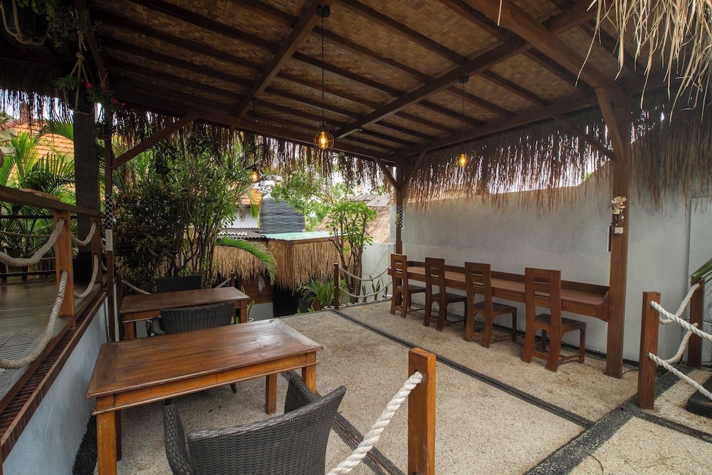 Simpang Inn Hostel