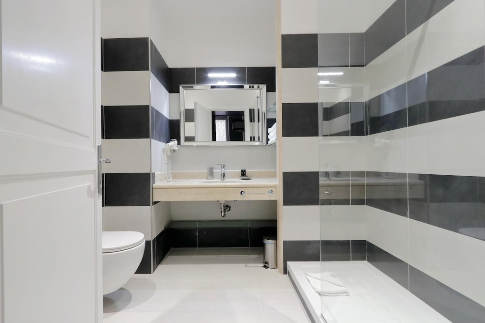 A6 Piazzetta Margutta - A6 - My Extra Home