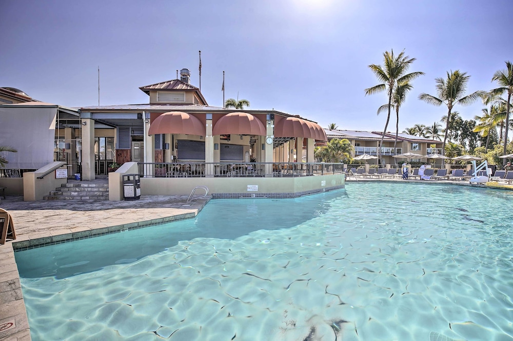Kailua-kona Condo w/ Resort Amenities Access!