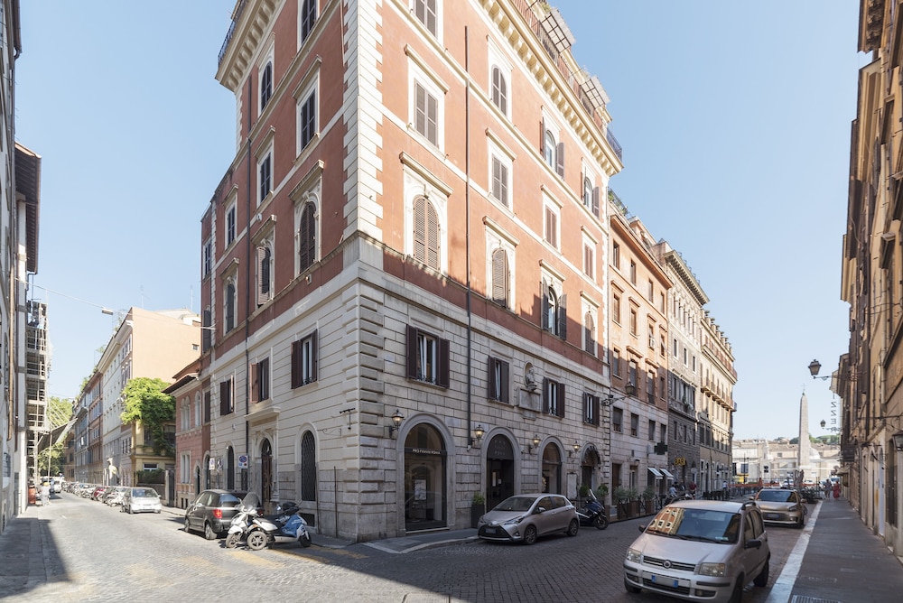 Piazza del Popolo Elegant Apartment