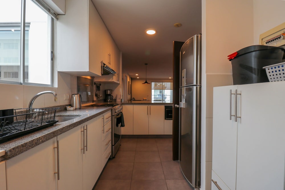 w Elegant 2BR w Fantastic View in Miraflores