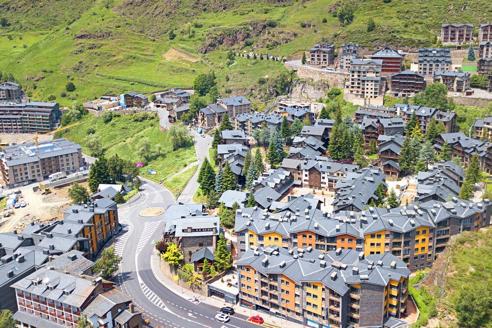 Andorra Family Snow Apartment