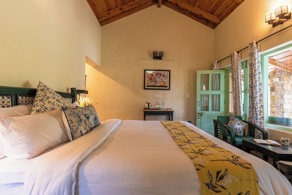 Echor Malusara Lakeview Retreat Bhimtal