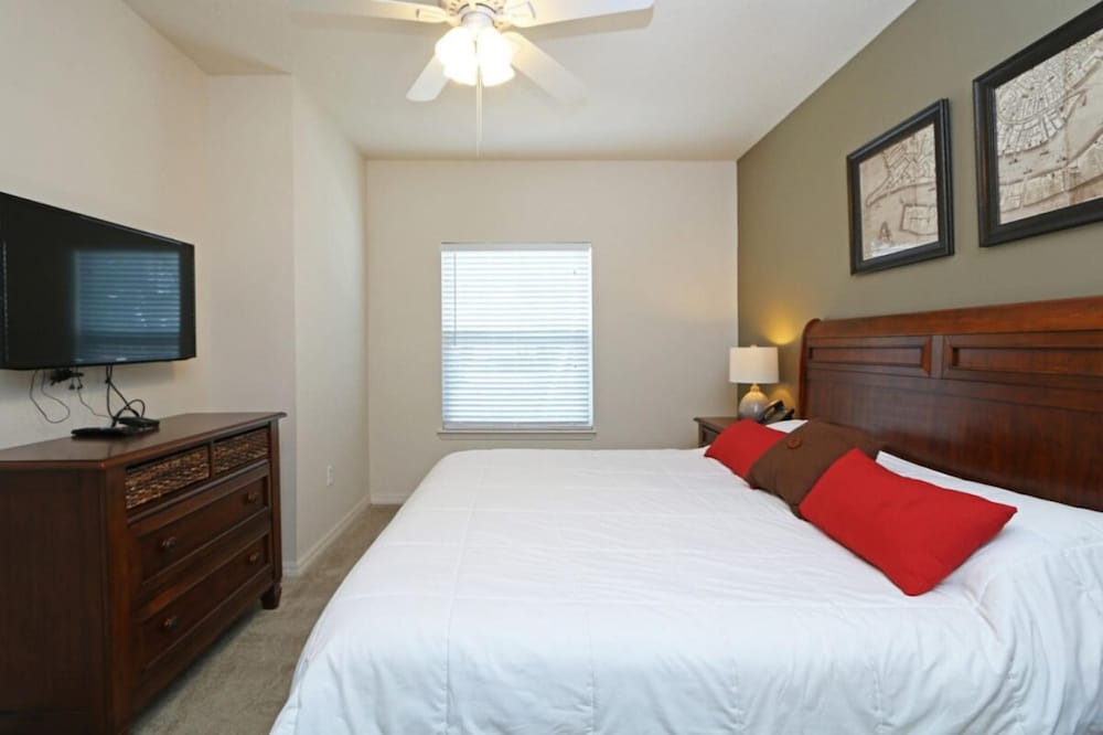 Your VIP Home Near Disney 25107