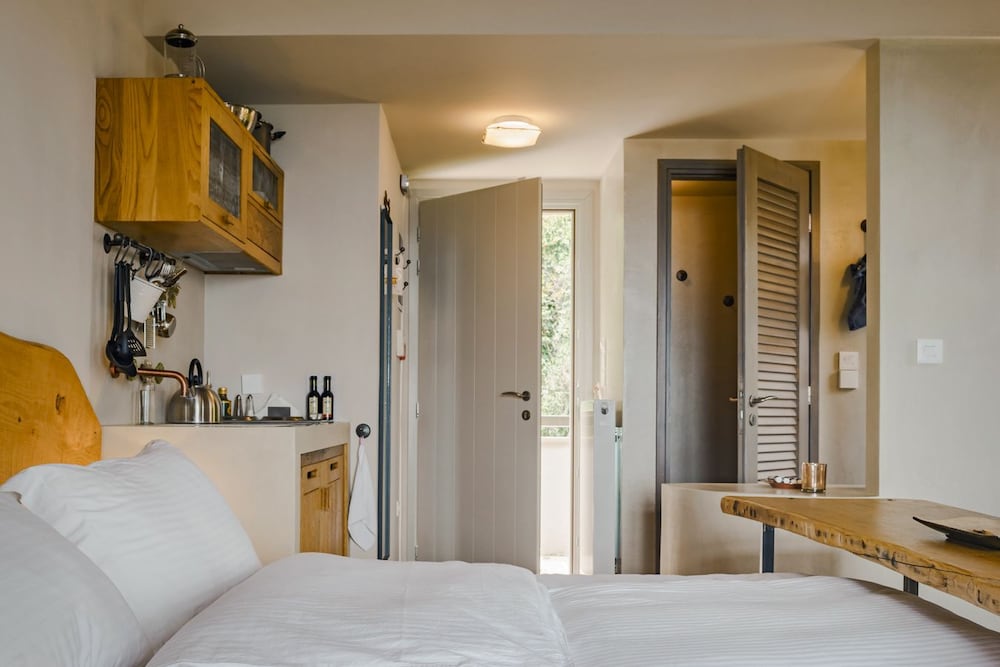 Mazaraki Guesthouse